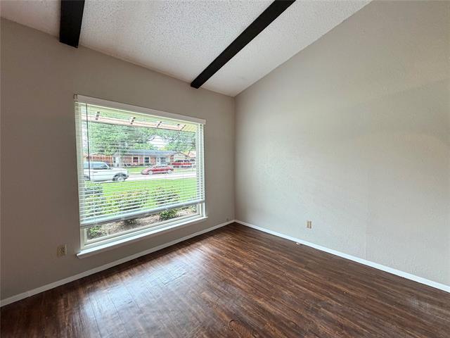 Photo - 1506 Whiteoak Dr