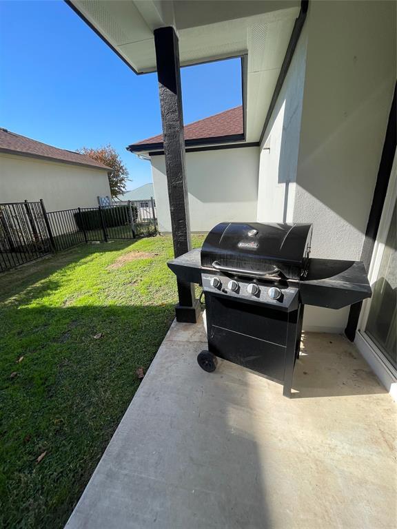 1213 Delsie Dr