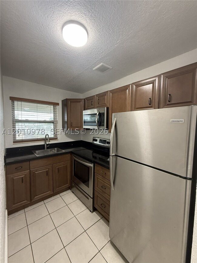 Photo - 9375 SW 40th St Unit 213