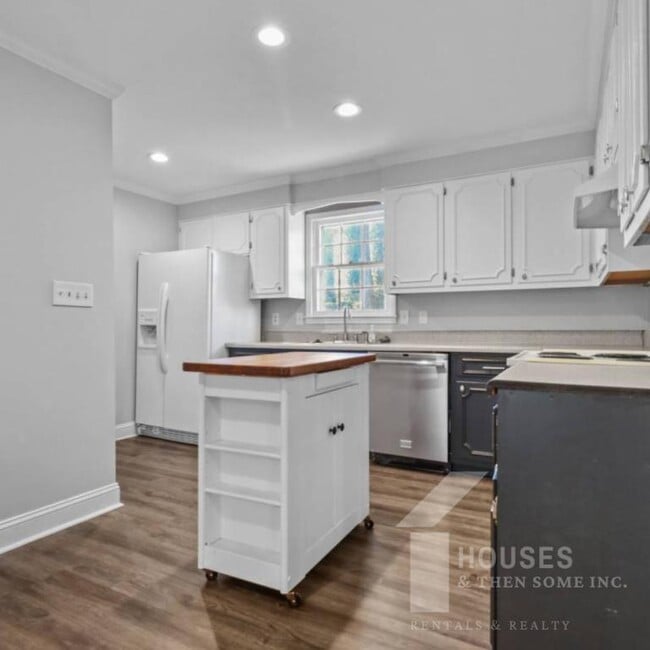 301 Ladbroke Rd