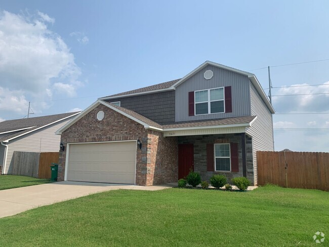 Building Photo - 1621 Scotland Dr Rental