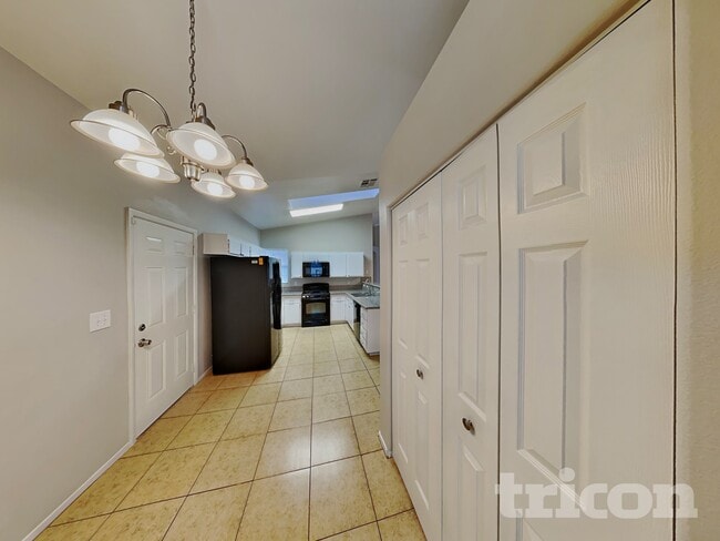 Photo - 6232 Diazo St