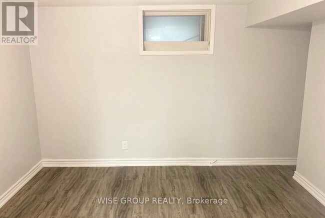 Photo - 18 Sonnet Ct