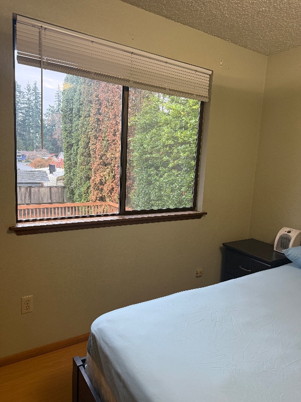 Photo - 1620 148th St E