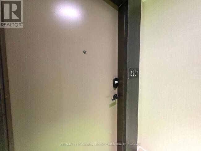 Photo - 4015 The Exchange Unit 3201