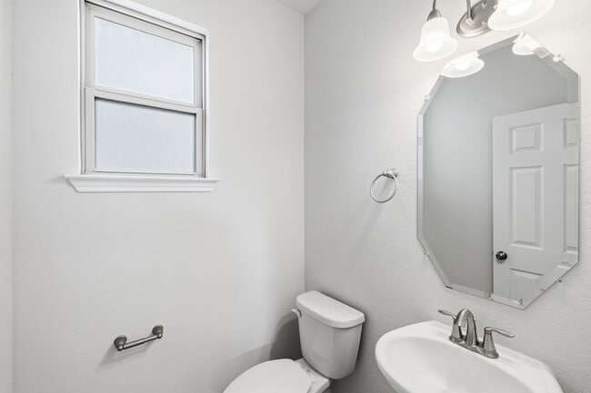 Photo - 3104 Roseland Terrace Ln