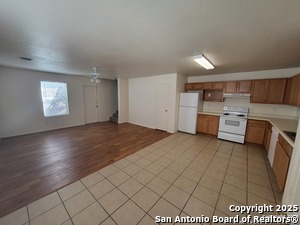 Photo - 8024 Maverick Climb