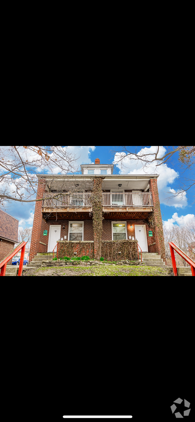 Building Photo - 1682 N 4th St Unit 4th Street Balcony Rental