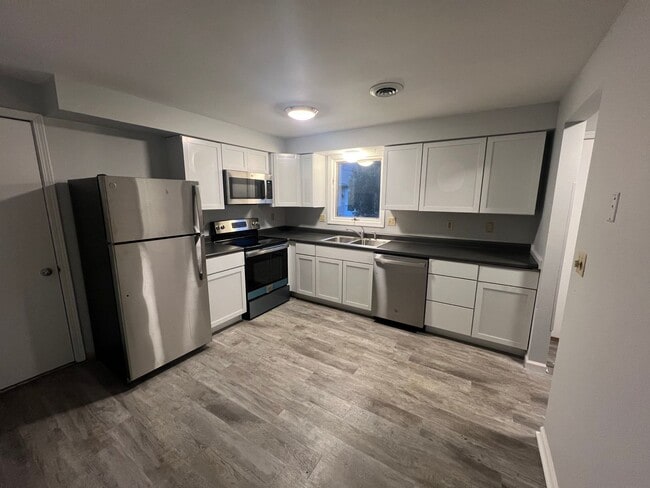 Photo - 5621 Bluebird Ct