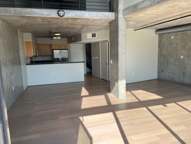 Building Photo - Large Beautiful Loft at highly desired Doma building in Little Italy Unit #304
