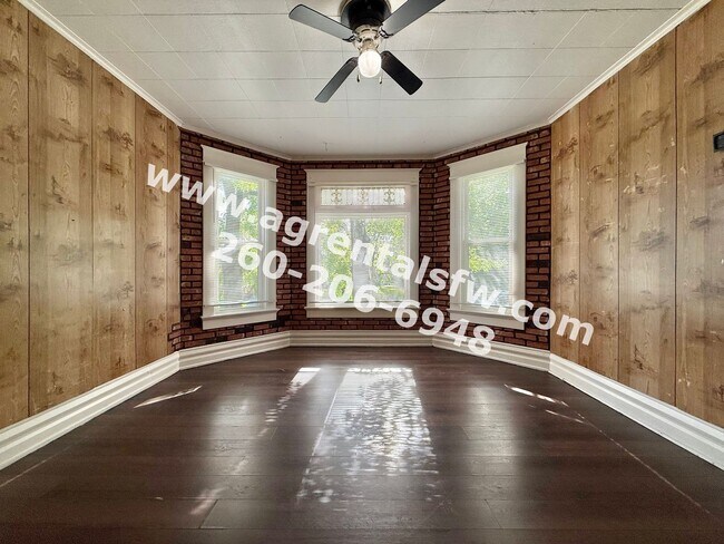 Photo - 2919 S Harrison St Unit 2919 S Harrison St
