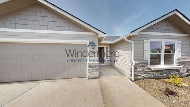 Photo - 1493 Theresa Ave