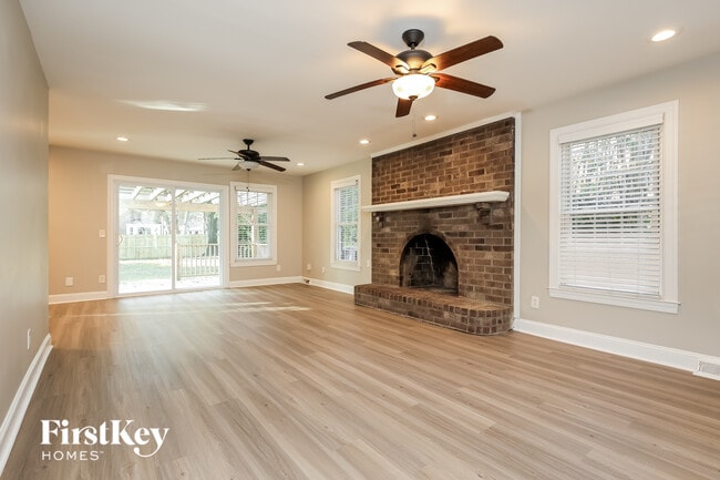 218 Old Dominion Dr