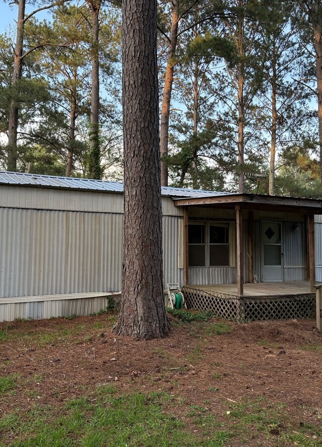 Building Photo - Bucanneer Lot 6 Rental