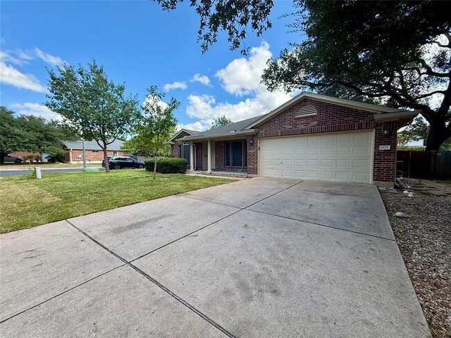 Photo - 4526 Tello Path