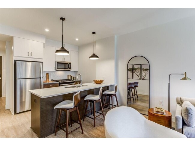 Photo - 270 Hennepin Ave Apartment Unit 301