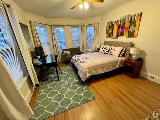 Building Photo - 40 Forest St Unit ID1238150P Rental