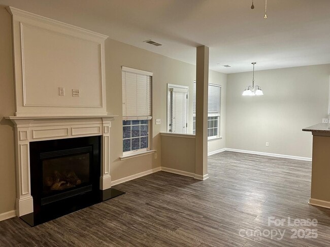 Photo - 4427 Eglinton Toll Ct