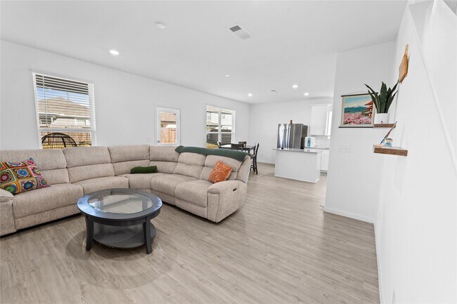 Photo - 17923 Stone Picker Ct