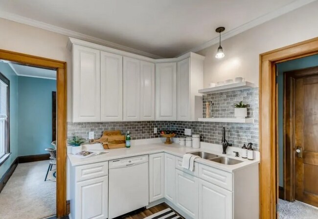 Photo - 3935 Fremont Ave N