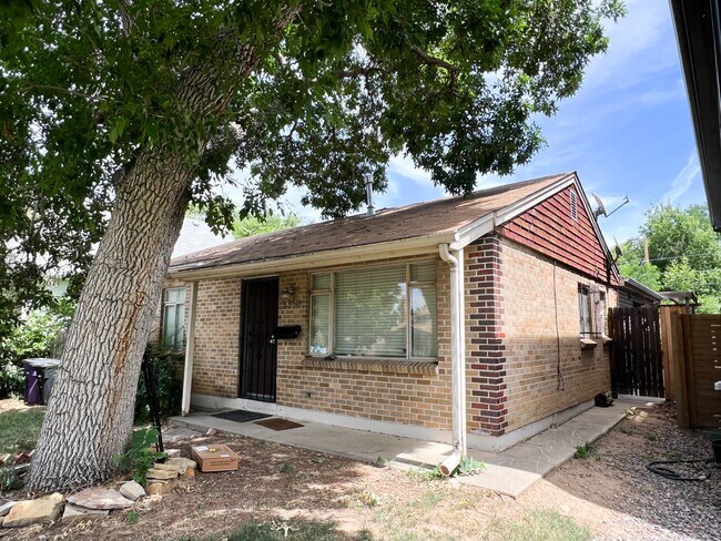 Photo - 3350 N Elizabeth St