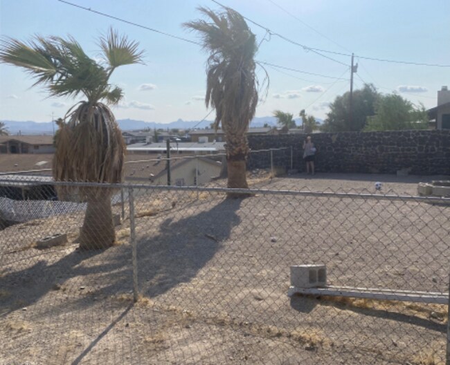 Photo - 1510 Orilla Ln