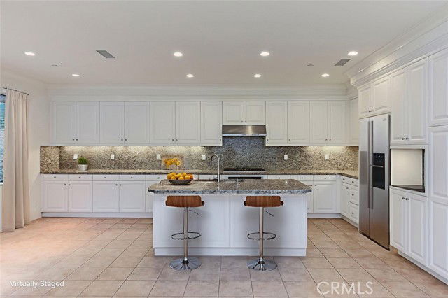 Building Photo - 60 Brindisi