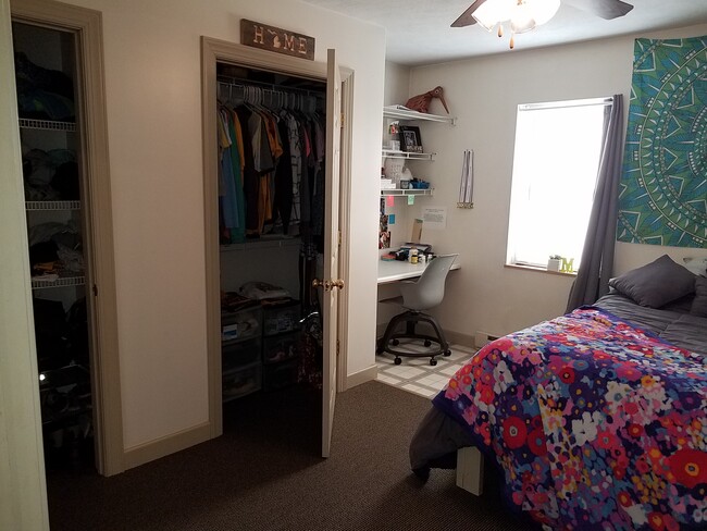 Photo - 717 Grant Ave Unit B