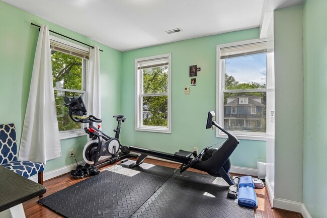 Photo - 2700 Hamilton Ave