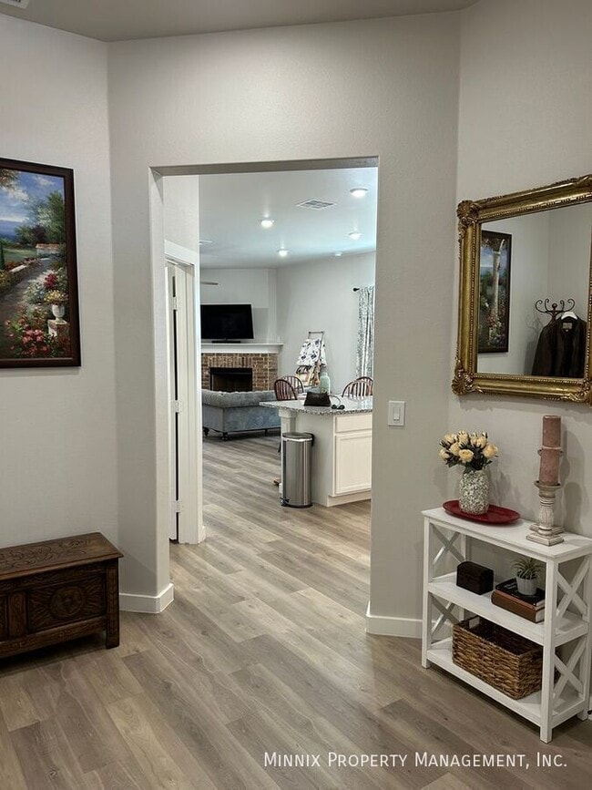 Photo - 2923 137th St