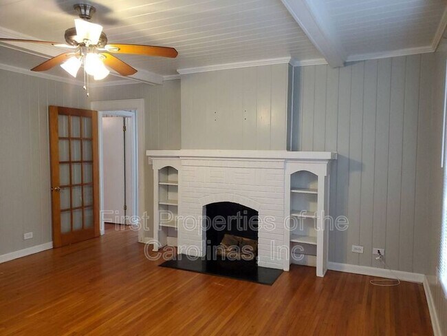 Photo - 1506 Wayside Dr