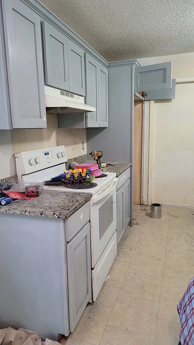 Photo - Room in House on Bounty Dr
