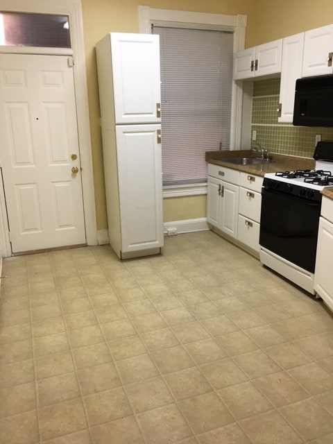 Photo - 708 Property