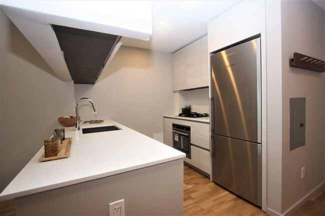 Photo - 1511-1515 Bedford Ave