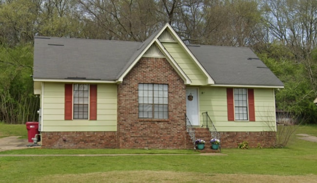Building Photo - 8021 Marsh Mountain Rd Rental