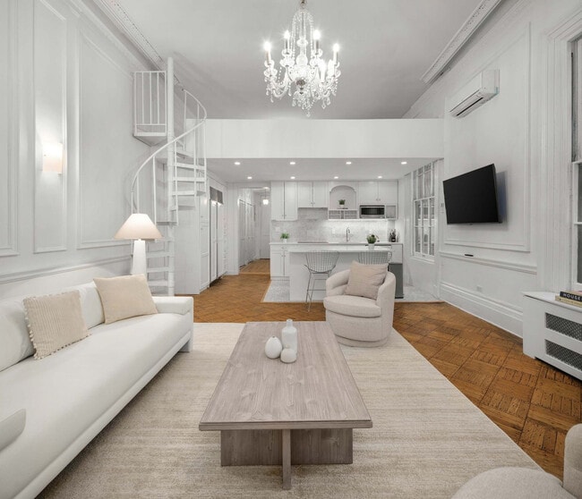 Photo - 3 E 9th St Unit SI ID1473050P