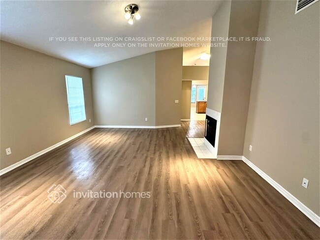 Photo - 1453 Hyde Park Dr