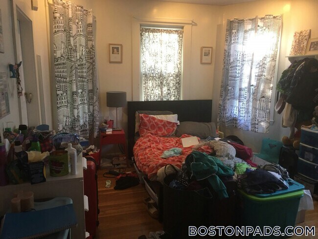 333 Alewife Brook Pkwy Unit 2