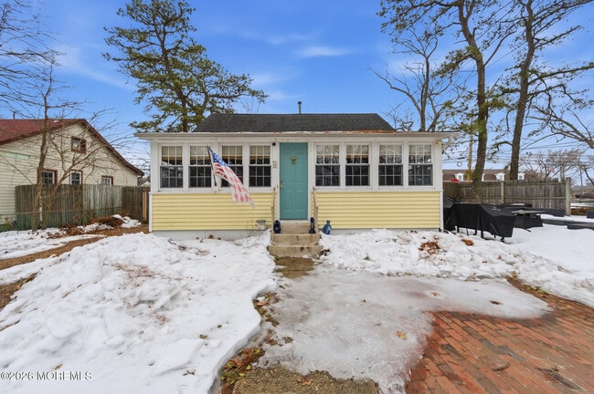 Photo - 14 Sunset Rd