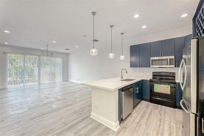 Photo - 502 SW 4th Ave