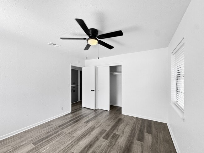 Photo - 513 Manor Dr