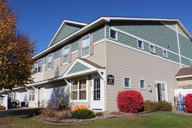 End Unit Townhouse - End Unit Townhouse