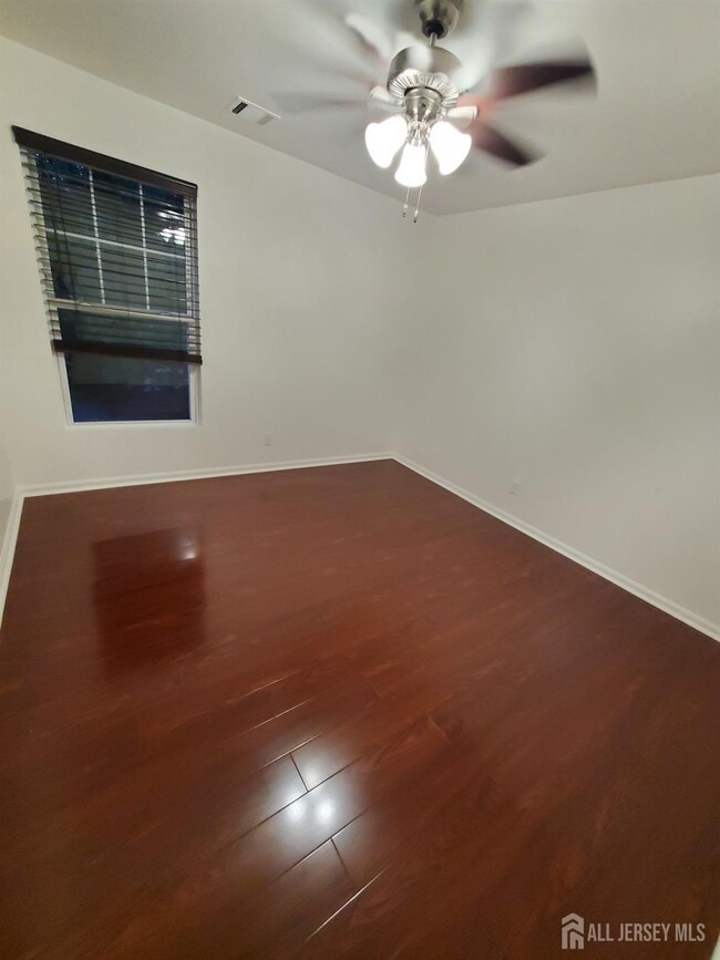 748 New Durham Rd