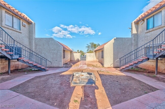 Photo - 2117 Sun Ave Unit C