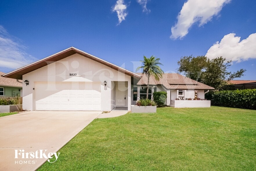 5820 Lincoln Rd