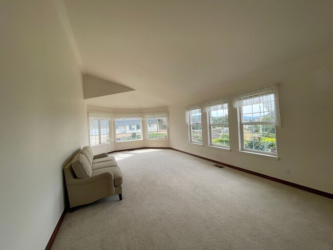 Photo - Beautiful 3 Bedroom House