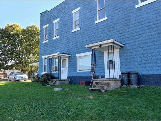 Photo - 201 W Main St Unit C