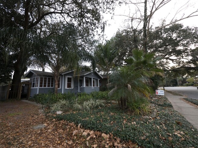 Photo - 3914 Herschel St