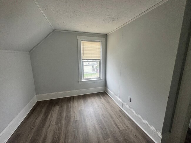 Photo - 284 Mechanic St Unit Apt2