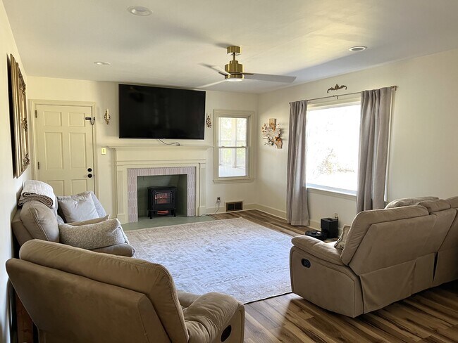 Photo - 5144 Sunrise Terrace